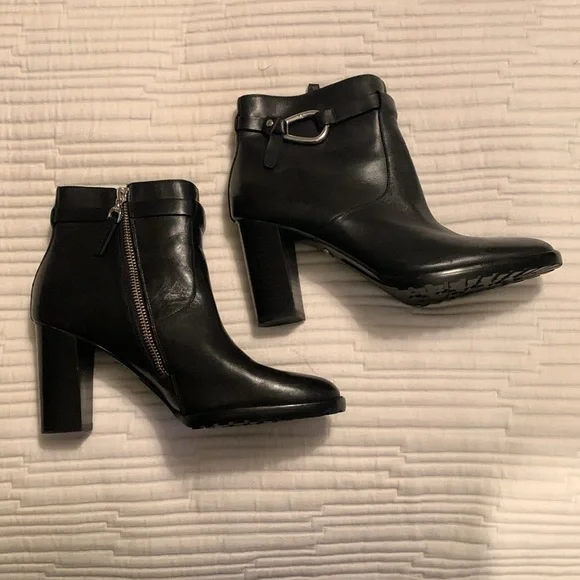 Lauren Ralph Lauren Women’s Black Laletta Leather Bootie Size 7.5B - Picture 4 of 14